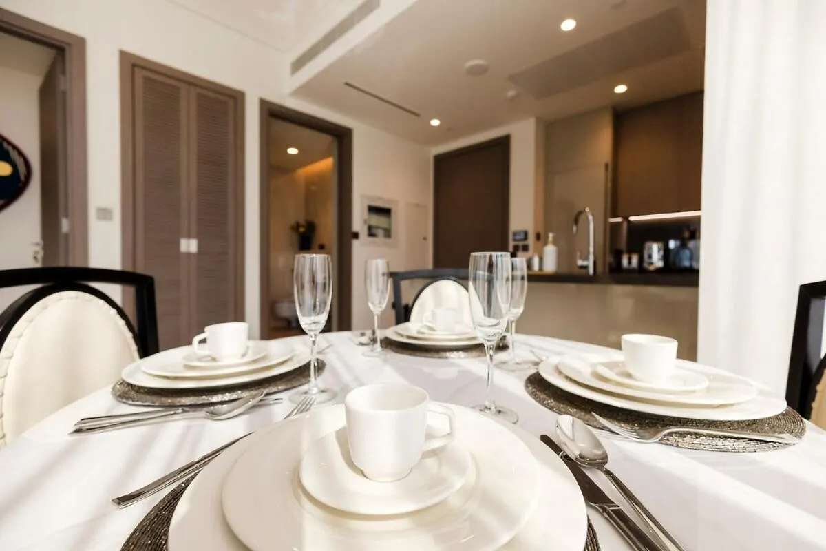 Cozy 1Br Apt With Canal And Burj Khalifa Views At Peninsula Dubai