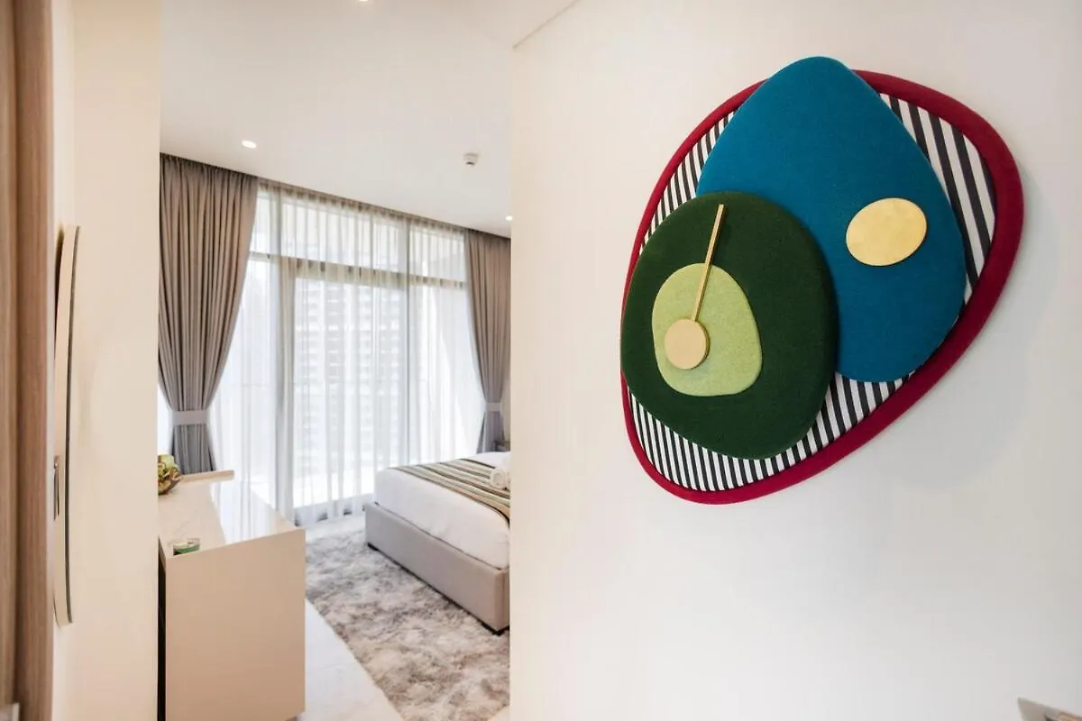 Cozy 1Br Apt With Canal And Burj Khalifa Views At Peninsula Dubai Apartment